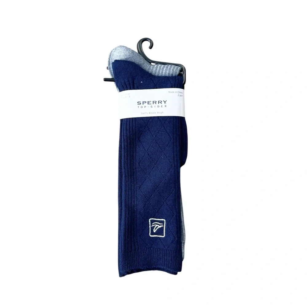 NWT Sperry socks